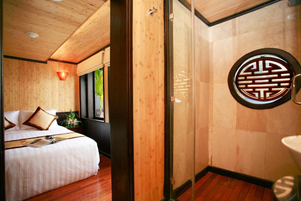 Syrena Cruises Hotel Ha Long Bilik gambar